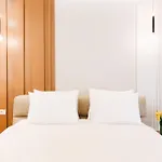 Sia\'S Apartment